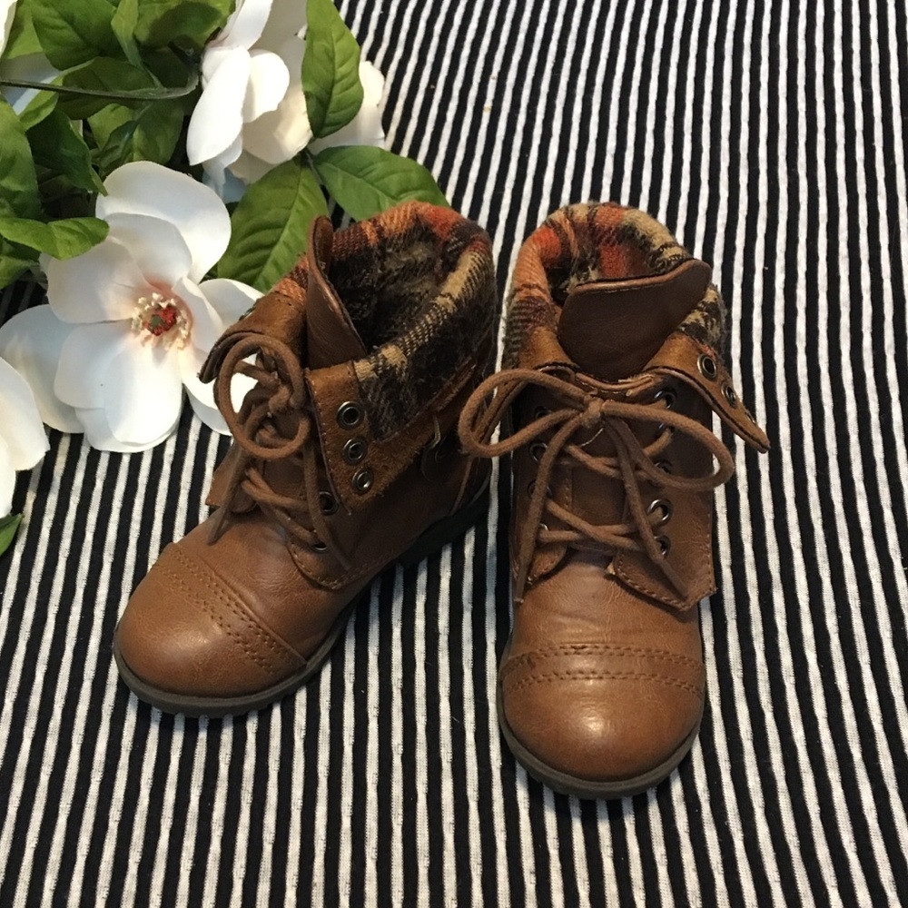 Soda Low Or High Fashion Boots
